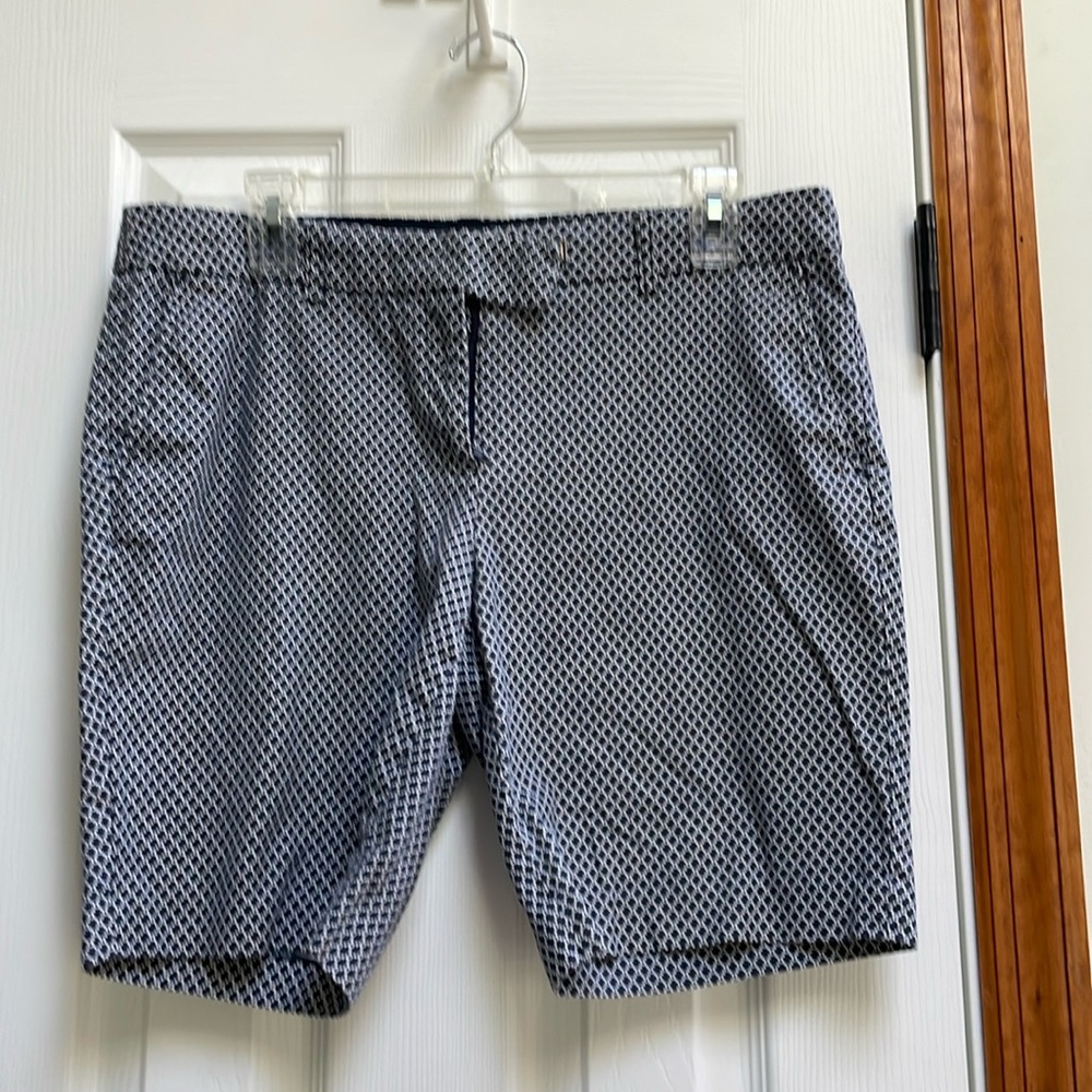 Ladies navy and white print shorts, excellent condition.